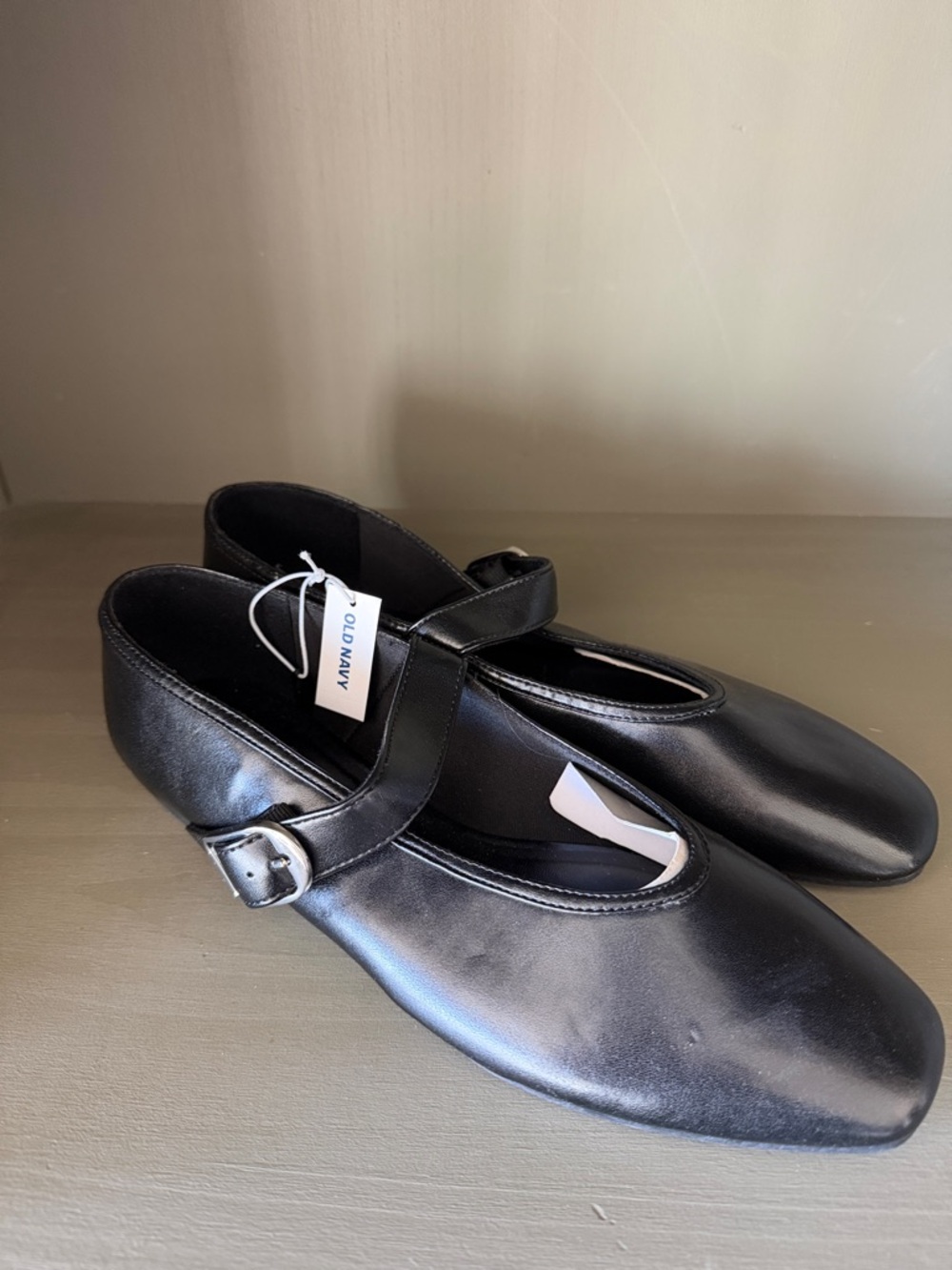 Old Navy Black Faux Leather Mary Jane Flats with Buckle